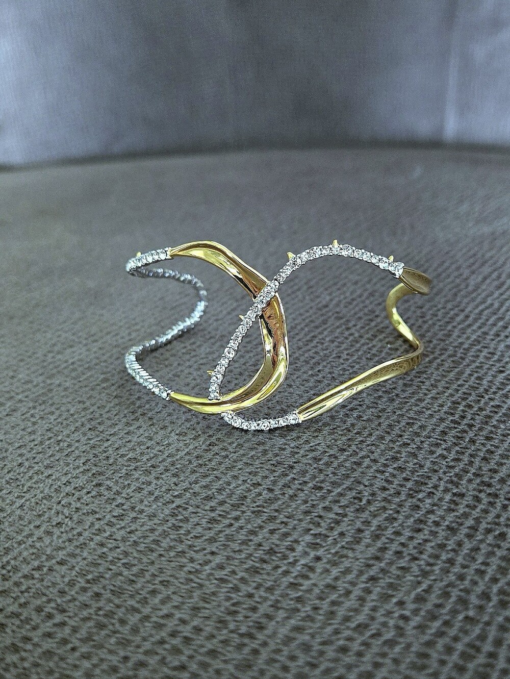 Alexis Bittar "Solanales" Interlocking Cuff Bracelet